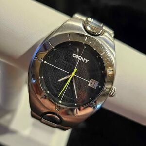 DKNY Spoon watch with date function